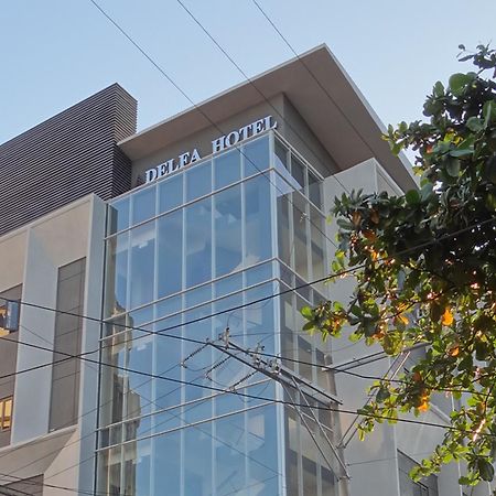 Adelfa Hotel Cebu Exterior photo